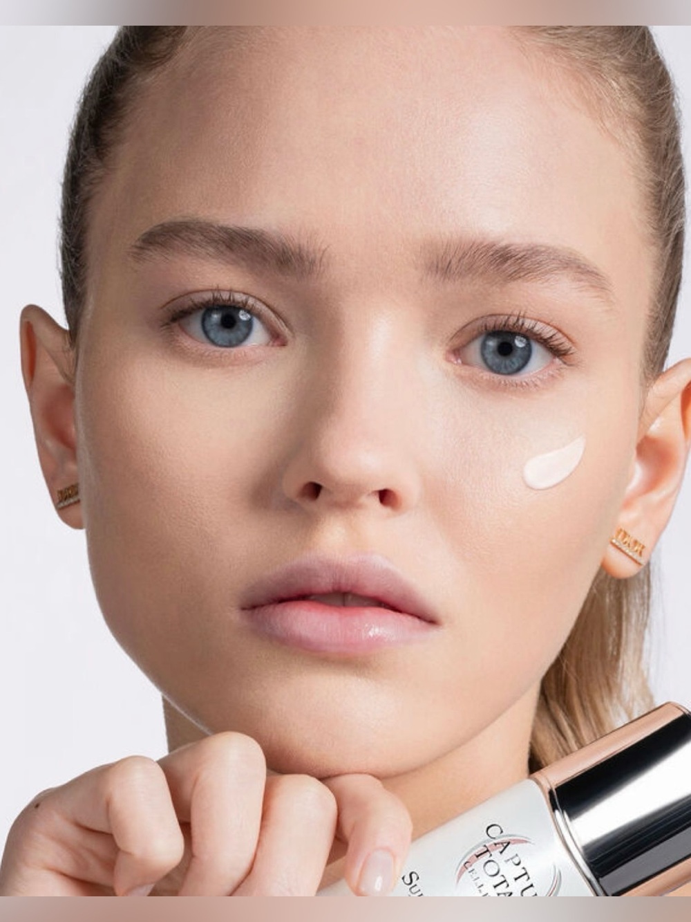 FREE W/ $10+ Purchase: Dior Capture Totale C.E.L.L. Energy Super Potent Serum